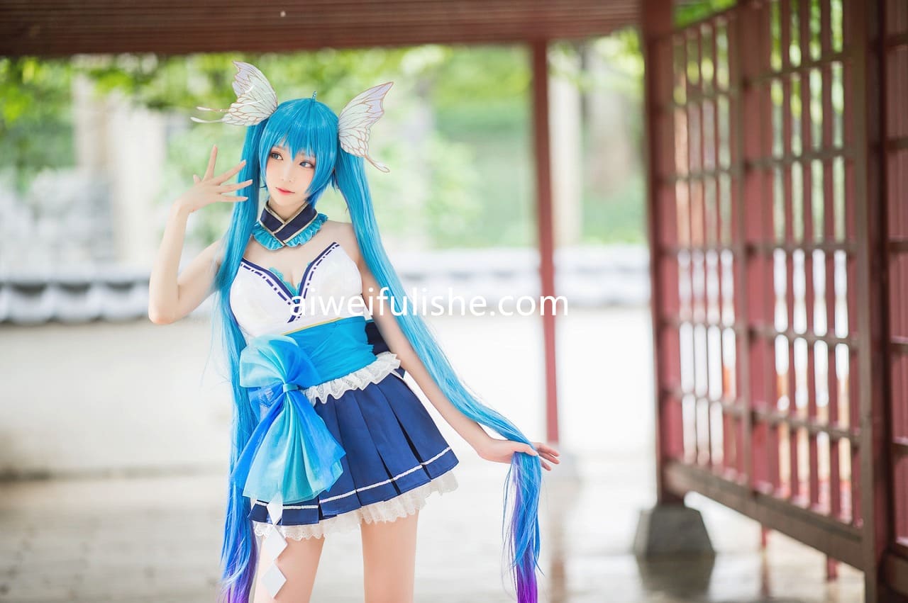 美女coser青青子js付费写真套图合集(持续更新) cosplay美女-第1张