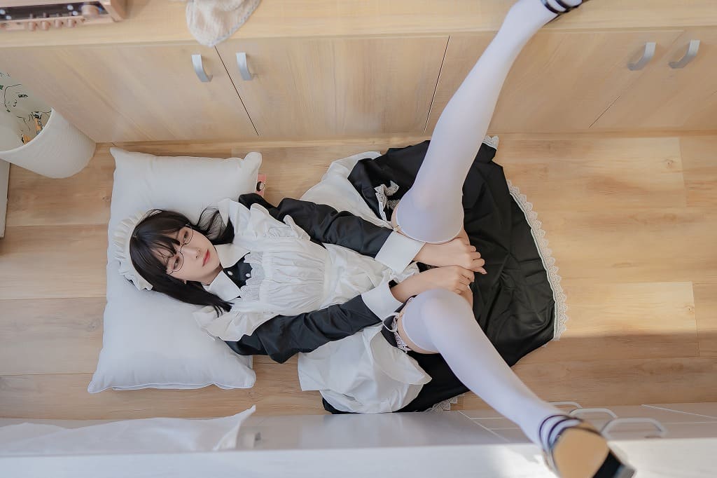 过期米线喵-长裙白丝女仆装写真[28p72M] 网红福利-第6张