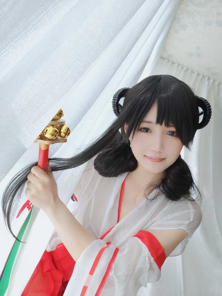 小仓千代 - 有点不对劲的巫女 [32P-74MB]