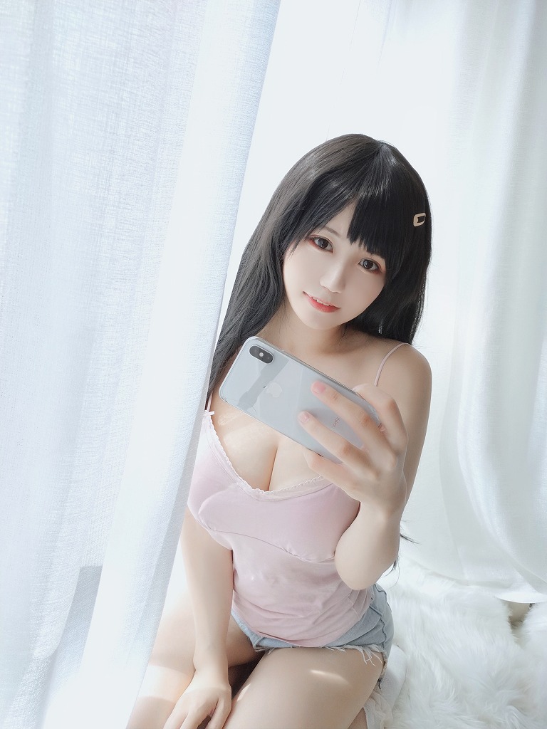 小仓千代 - 粉色吊带 [30P-54MB]