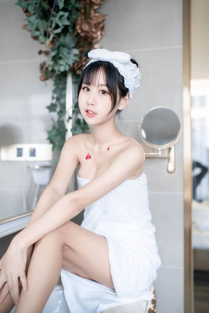 萌芽儿-浴巾清纯写真[27p174M] 网红福利-第3张