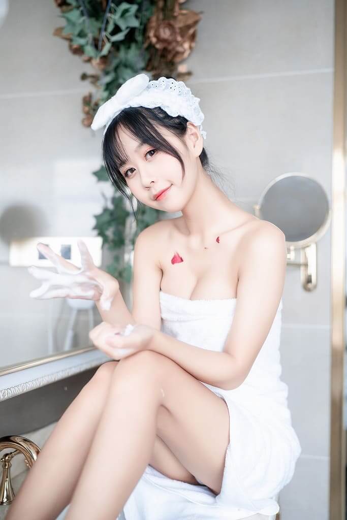 萌芽儿-浴巾清纯写真[27p174M] 网红福利-第4张