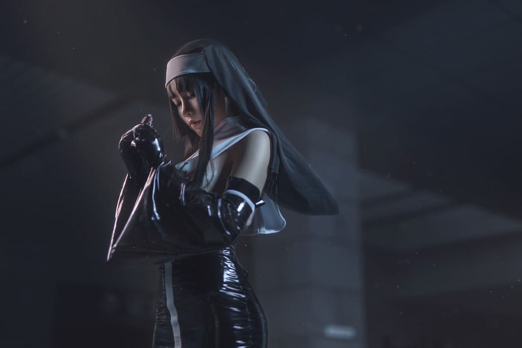 Uki雨季-修女黑胶衣写真[12p86M] cosplay美女-第4张