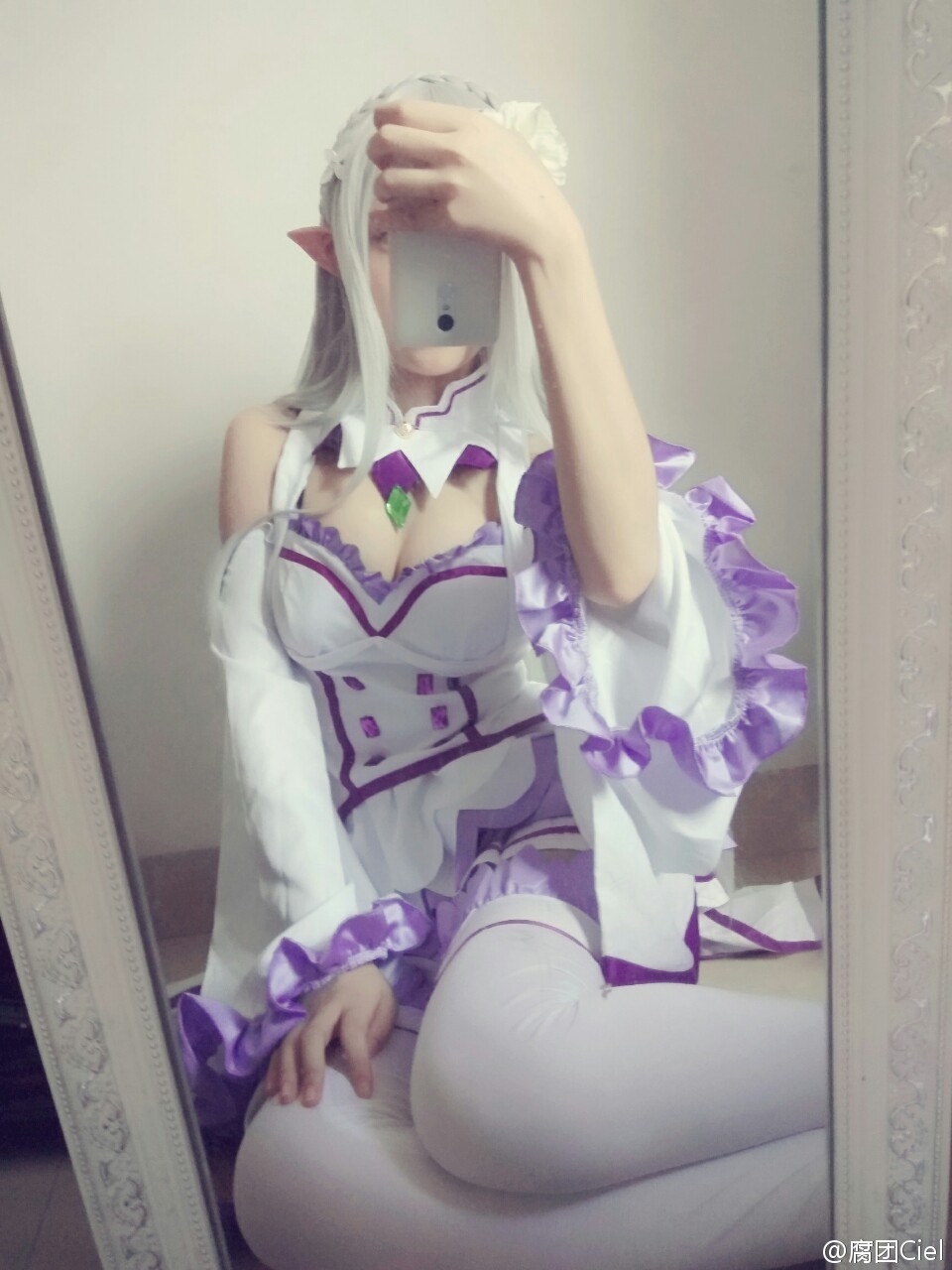 腐团Ikaros微博美照