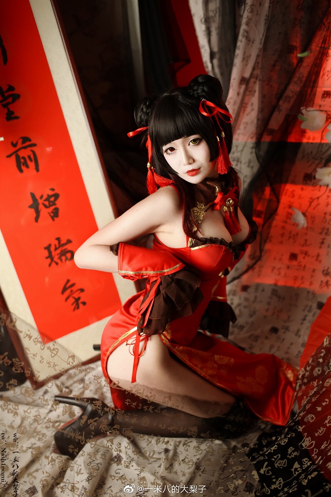 一米八的大梨子 - 8套&微博配图合集 [657P-2.22GB]