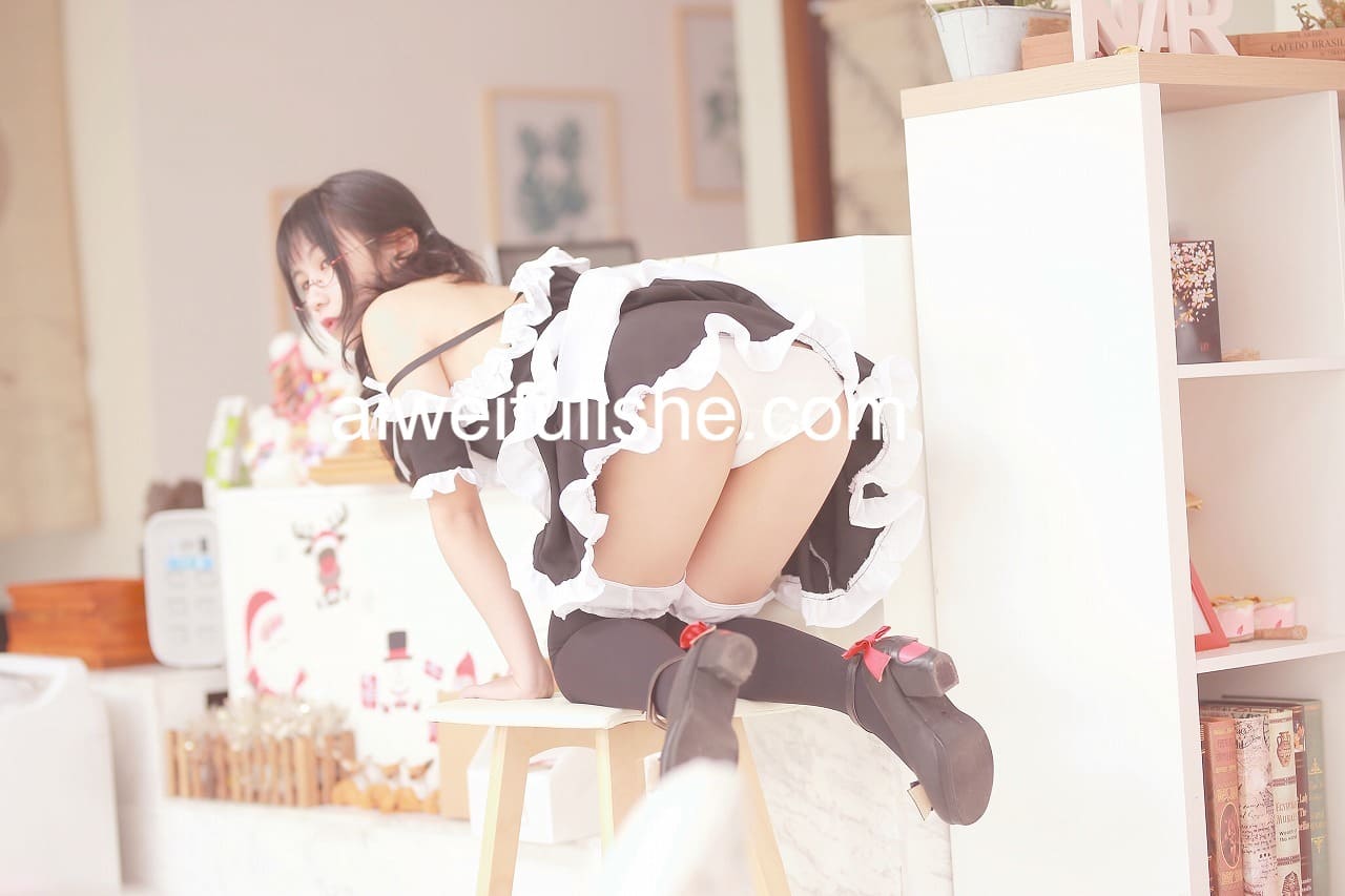 枸名(逐月su)写真套图合集80套+自拍散图[4.26G] cosplay美女-第4张