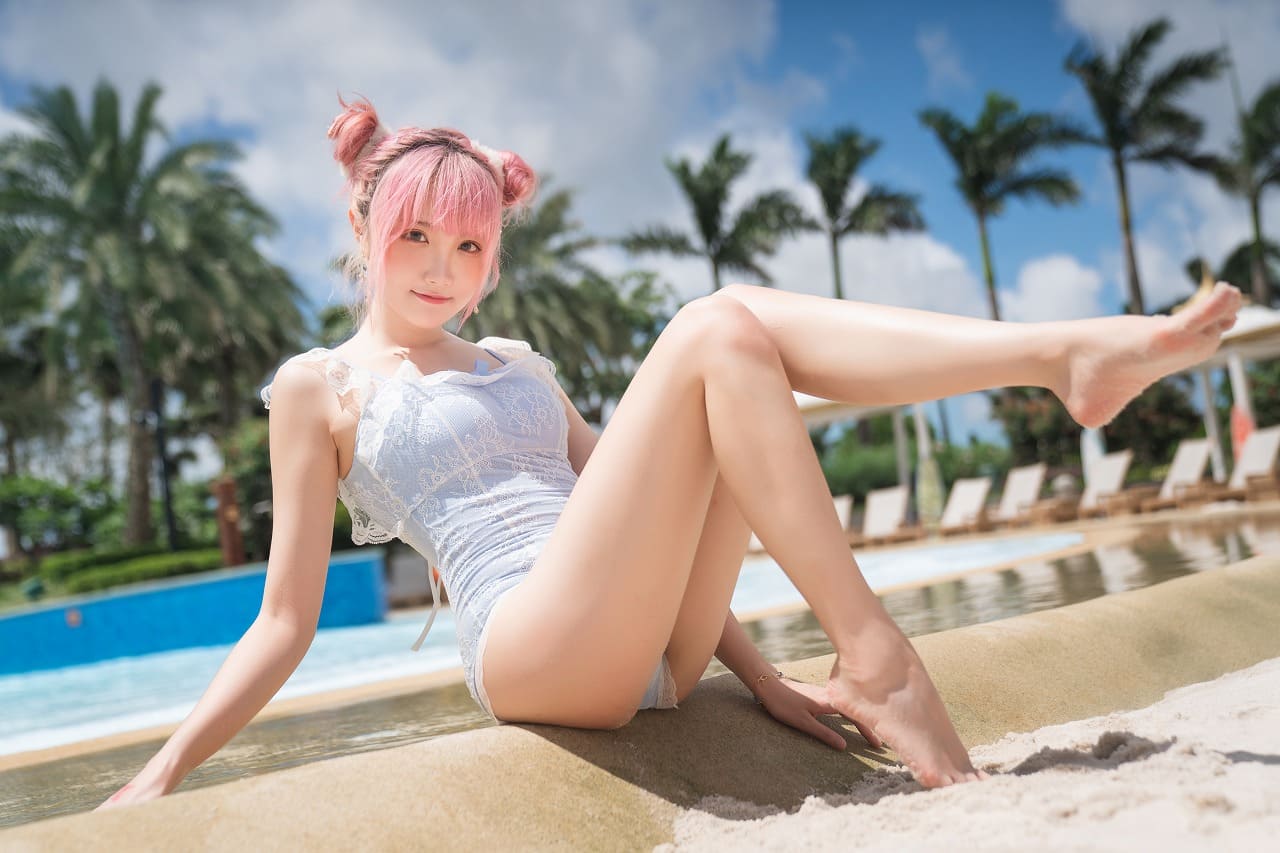 瓜希酱最新两套-写真限量电子版+LUKA 赛车[32p257M] cosplay美女-第2张
