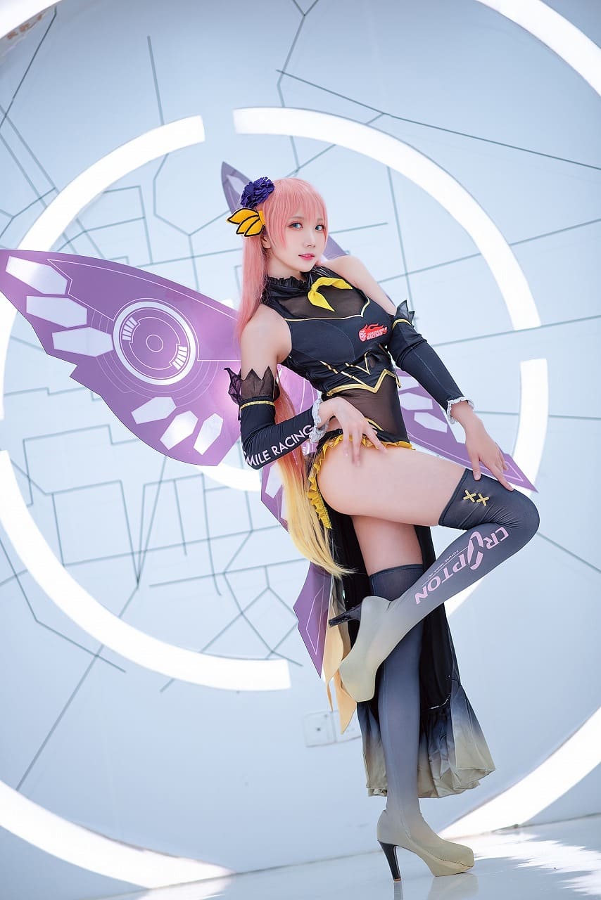 瓜希酱最新两套-写真限量电子版+LUKA 赛车[32p257M] cosplay美女-第6张