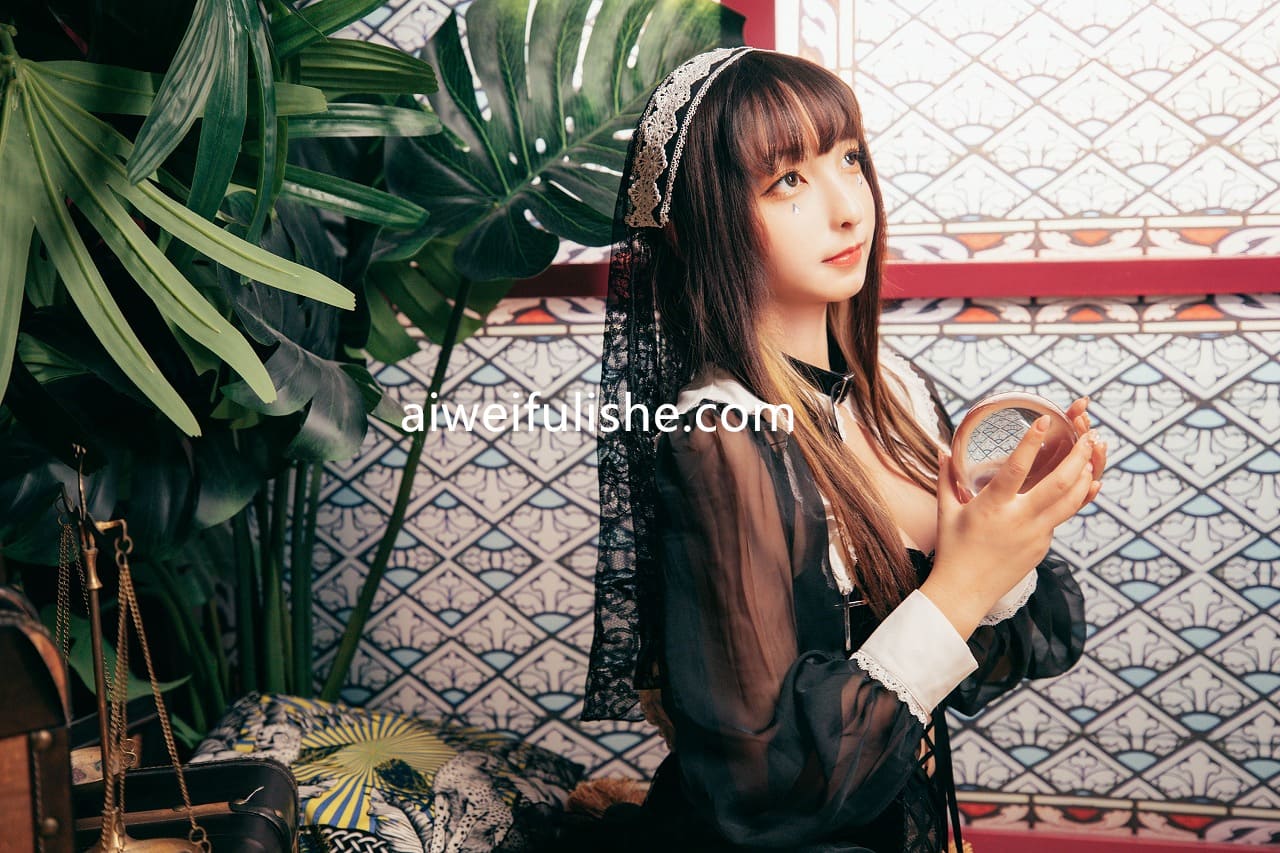 神楽板真冬-《光の囁き 》光の修女[150p2v-889M] cosplay美女-第2张