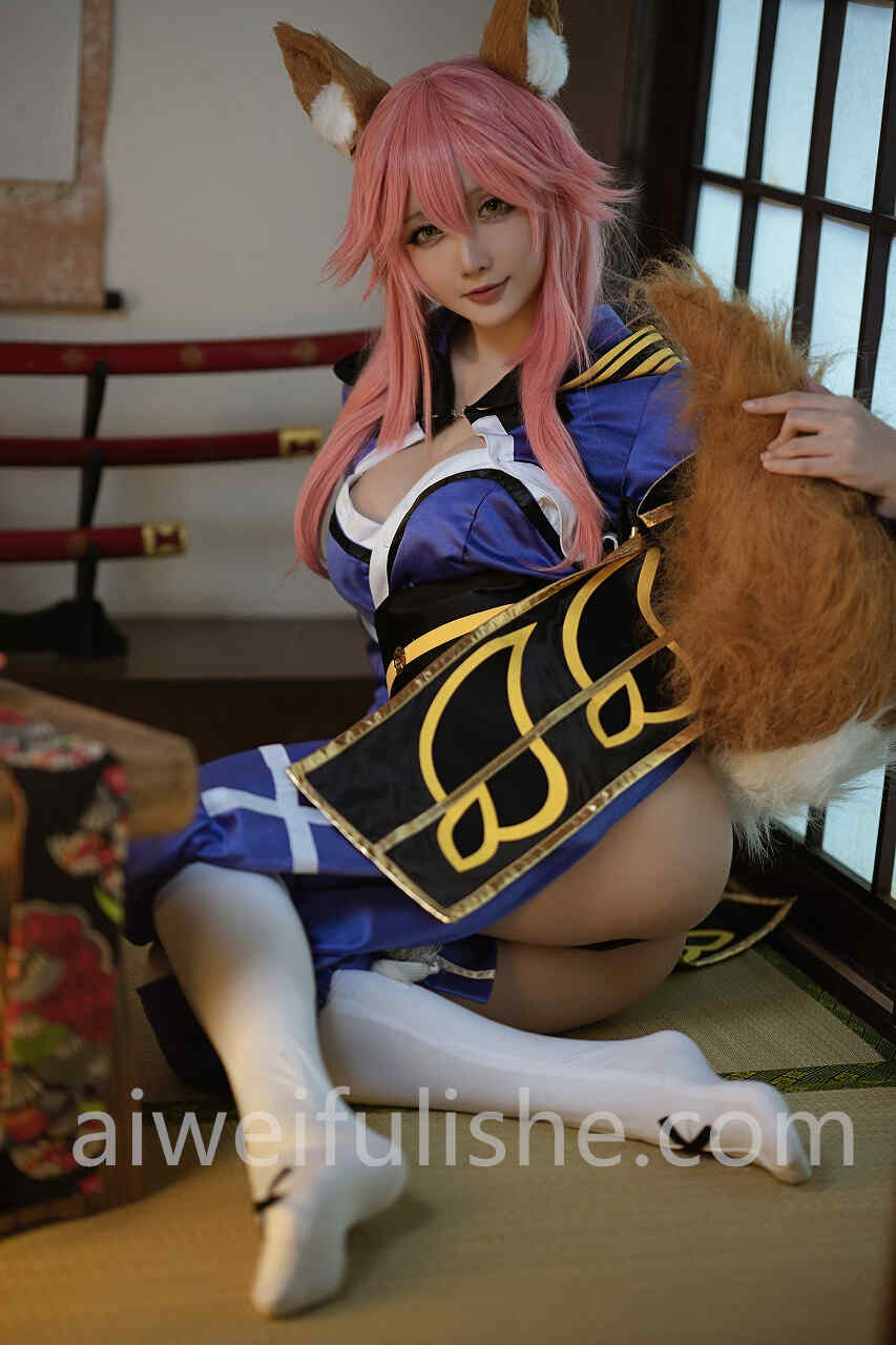 星之迟迟-玉藻前忠犬蓄势待发白丝写真 [25P-89MB] cosplay美女-第6张