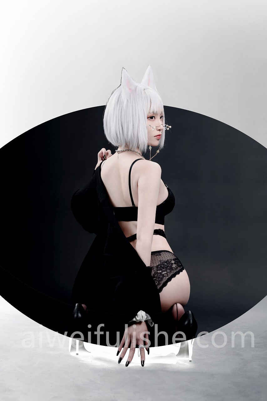 青青子Js-狐狸和狼 [18P238MB] cosplay美女-第2张