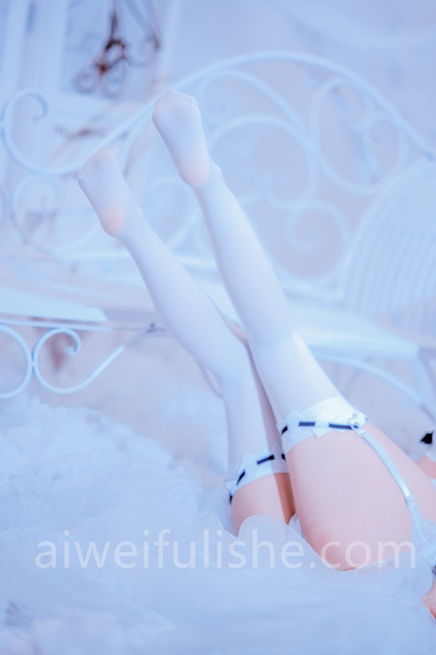 晕崽Zz-蕾姆[30P-120MB] cosplay美女-第5张