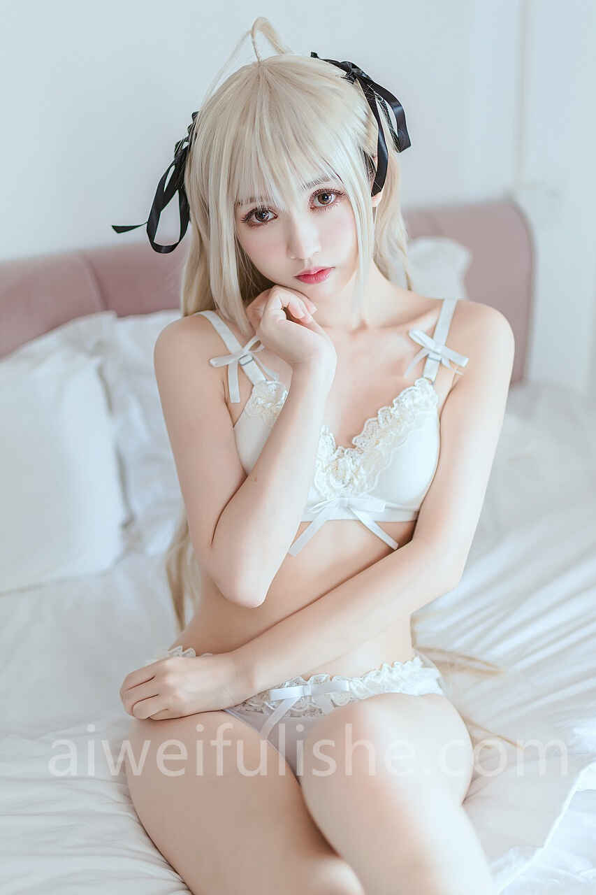 鳗鱼霏儿-穹妹真爱版[21P2V-428MB] cosplay美女-第5张