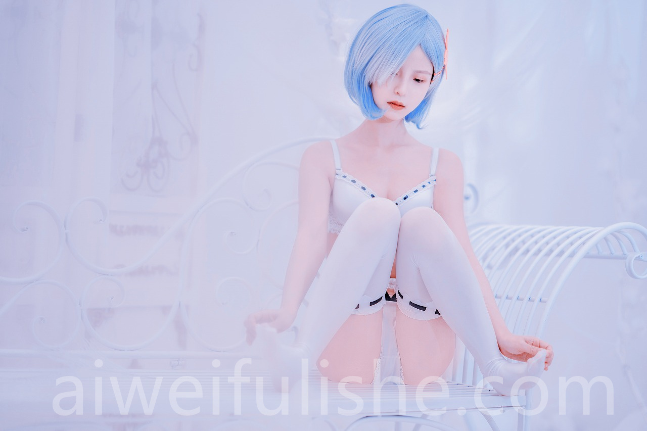晕崽Zz-蕾姆[30P-120MB] cosplay美女-第6张