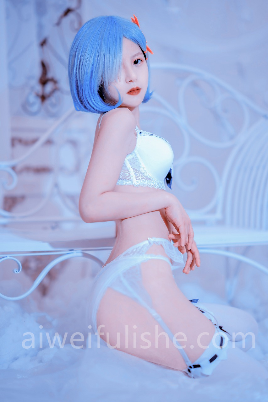 晕崽Zz-蕾姆[30P-120MB] cosplay美女-第7张