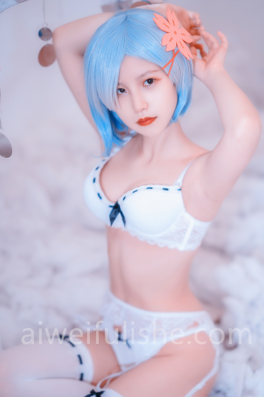 晕崽Zz-蕾姆[30P-120MB] cosplay美女-第4张