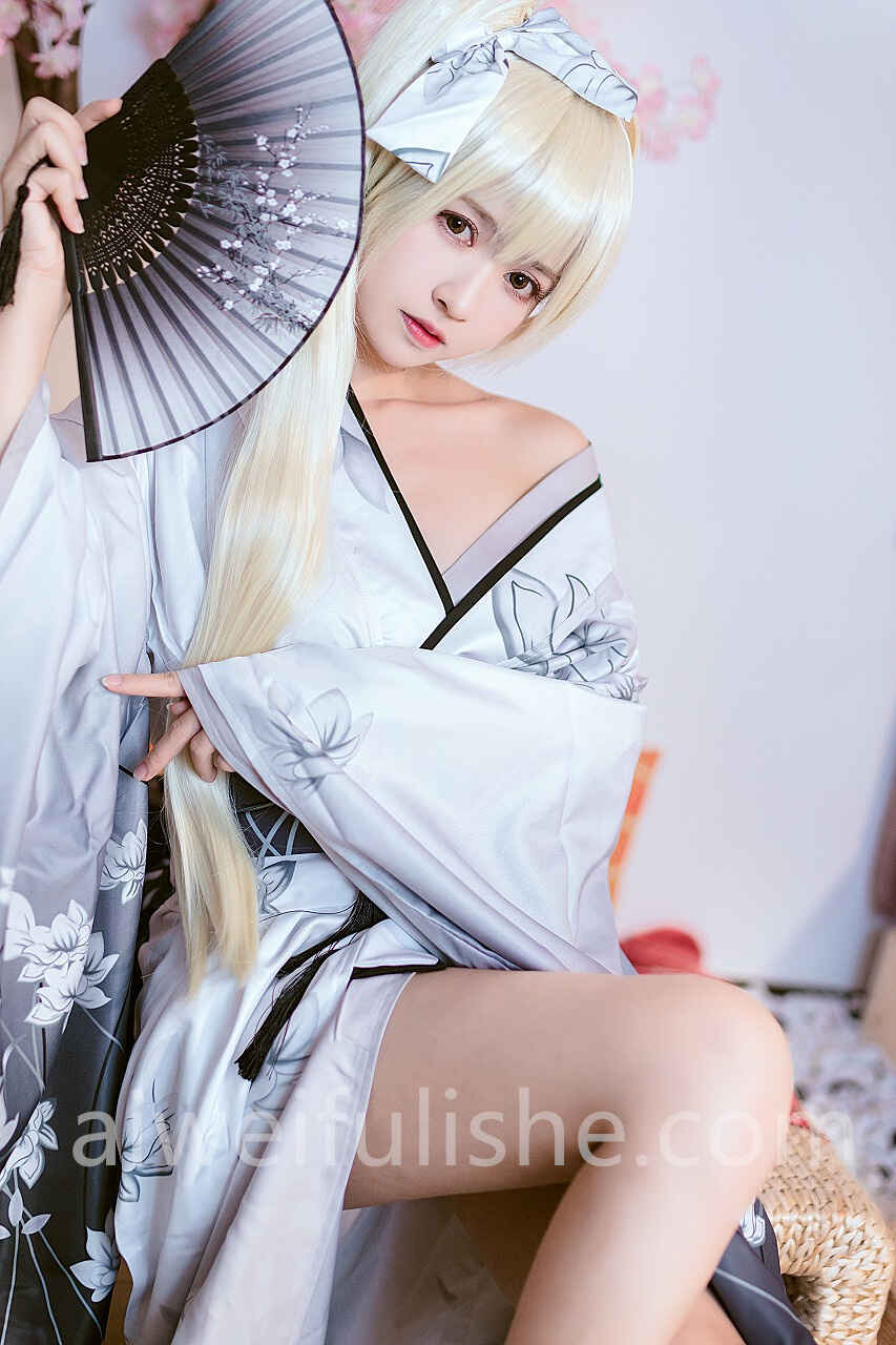鳗鱼霏儿-穹妹真爱版[21P2V-428MB] cosplay美女-第2张