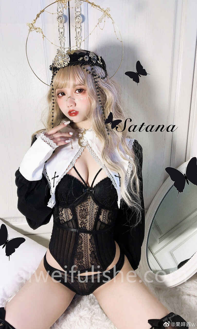 果咩酱w-叛逆の修女[9P+36M] cosplay美女-第3张