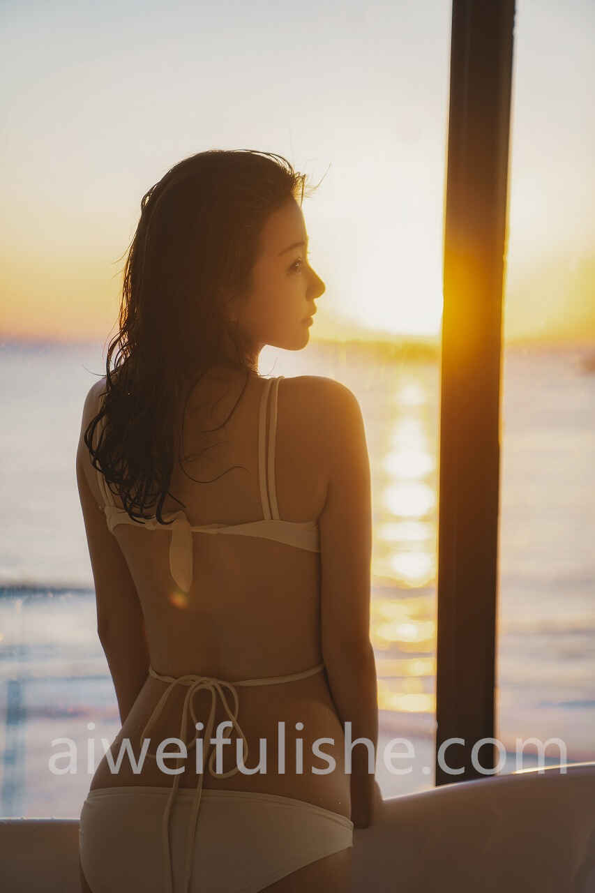 桜桃喵-日初 [30P-535MB] 网红福利-第6张