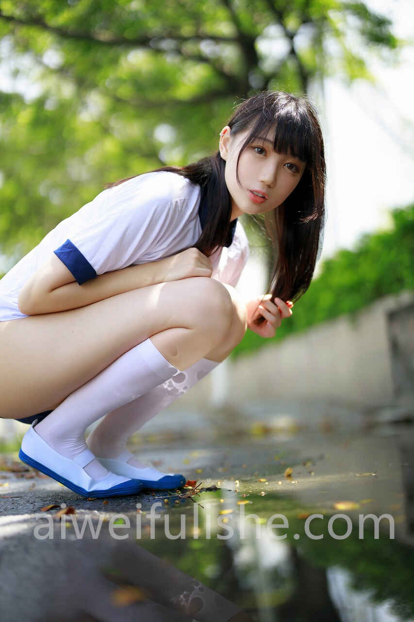 周叽是可爱兔兔-体操服 [31P-261MB] cosplay美女-第3张