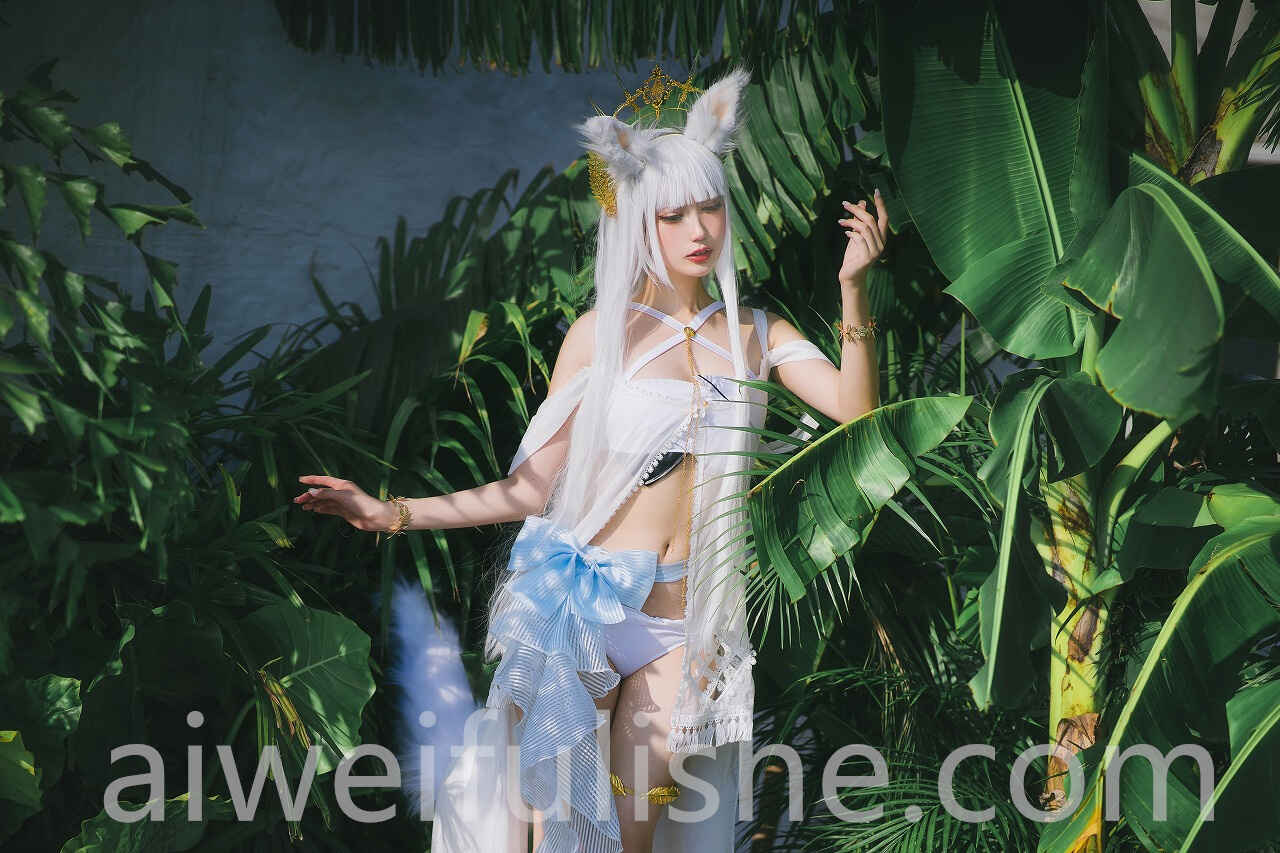 周叽是可爱兔兔-白金泳装 [23P-339MB] cosplay美女-第1张