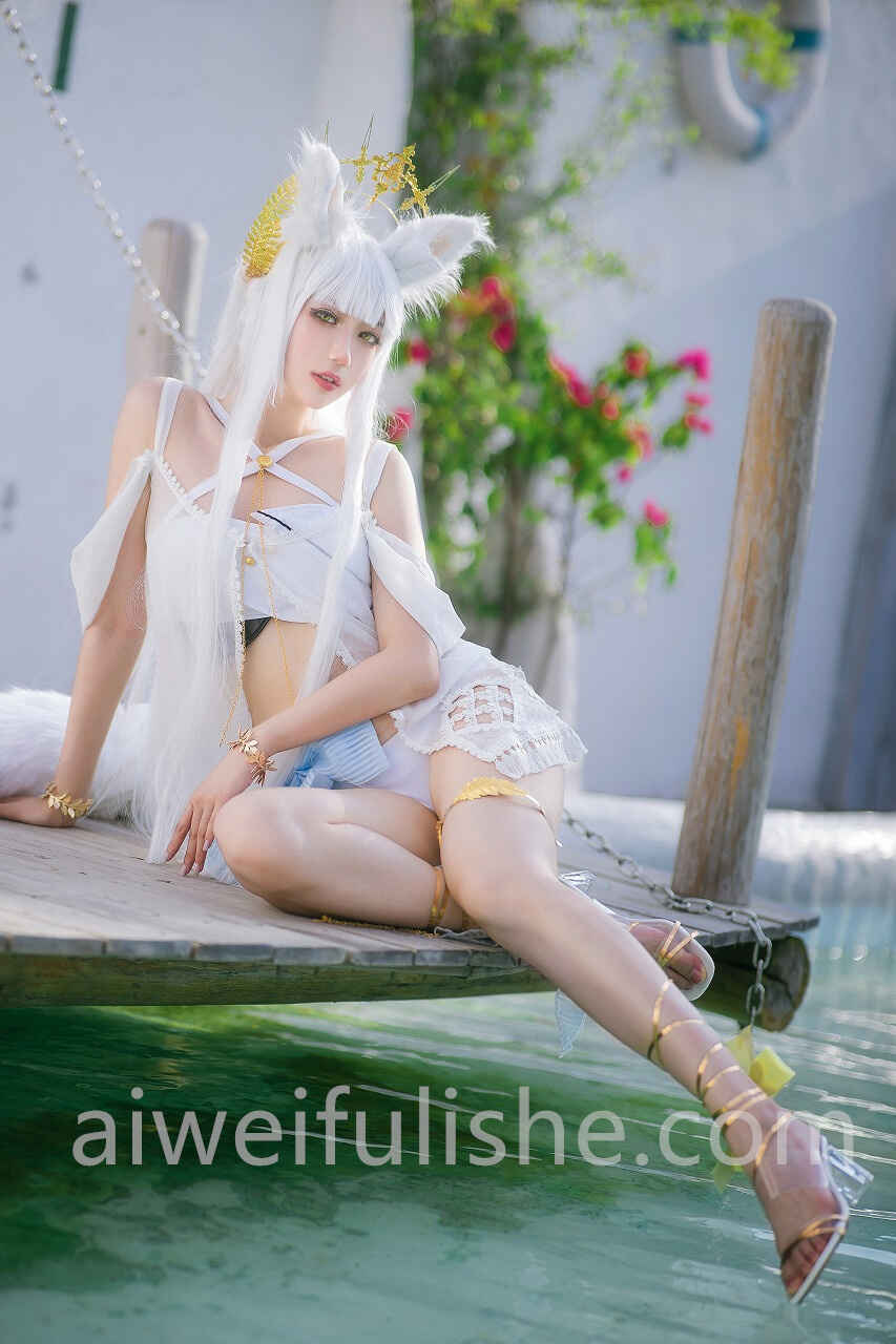 周叽是可爱兔兔-白金泳装 [23P-339MB] cosplay美女-第5张