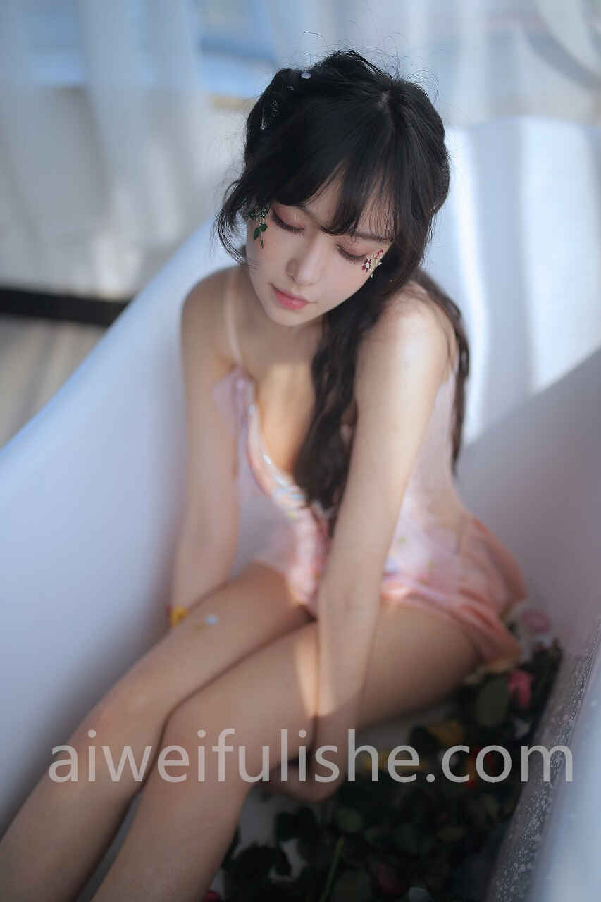 Shika小鹿鹿-HANA真爱版电子壁纸 [20P-279MB] 网红福利-第1张