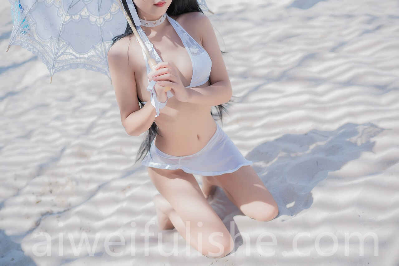 萌芽儿o0-爱宕泳装 [30P1V-287MB] cosplay美女-第5张
