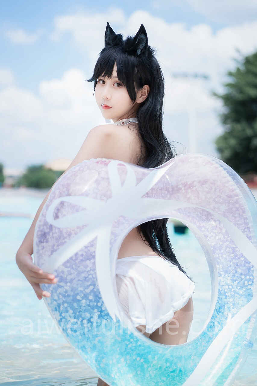 萌芽儿o0-爱宕泳装 [30P1V-287MB] cosplay美女-第4张