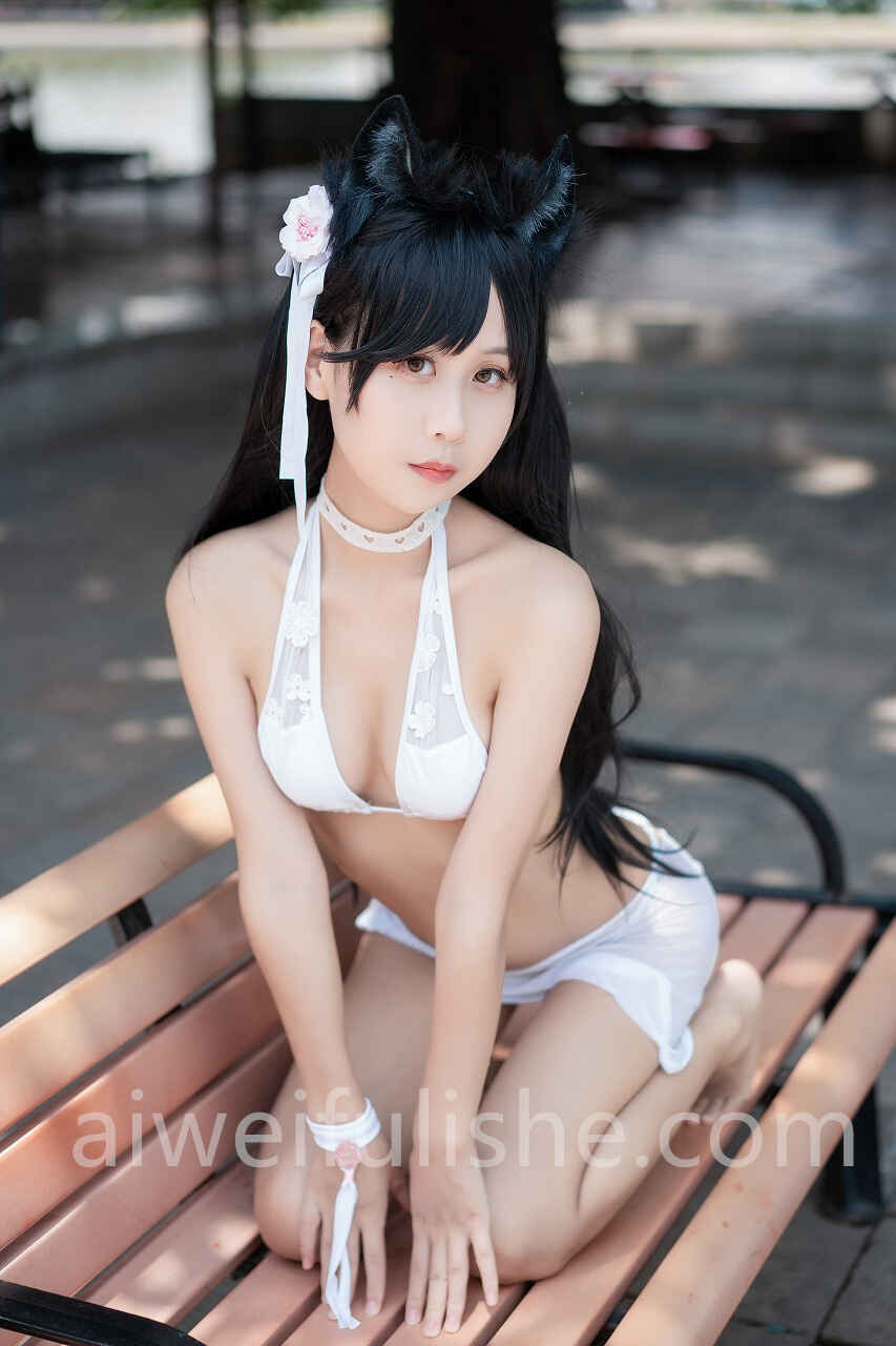 萌芽儿o0-爱宕泳装 [30P1V-287MB] cosplay美女-第3张