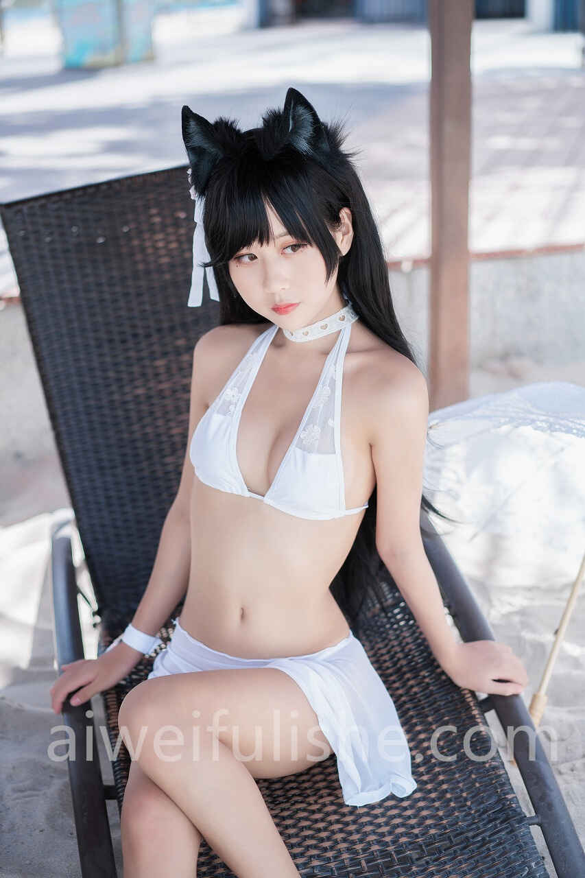 萌芽儿o0-爱宕泳装 [30P1V-287MB] cosplay美女-第5张
