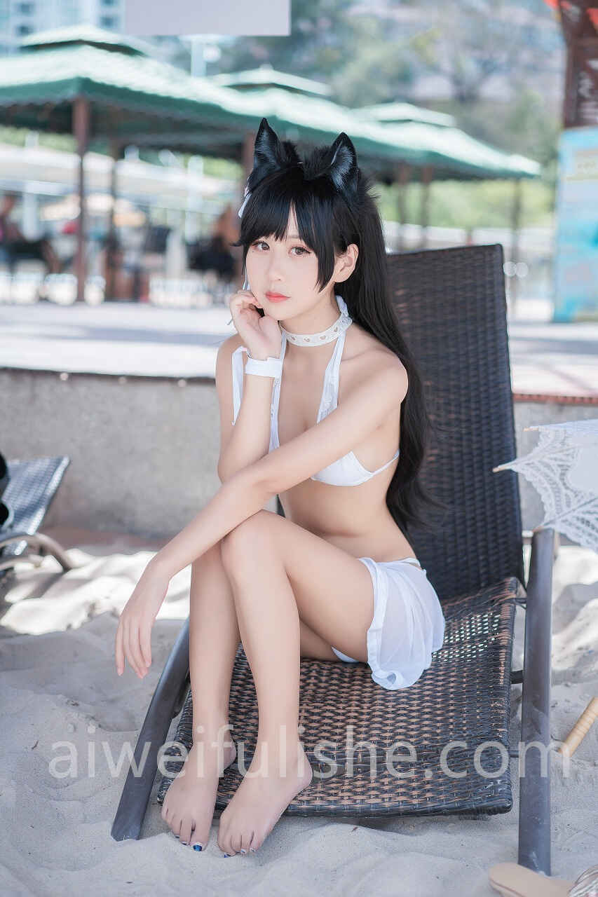 萌芽儿o0-爱宕泳装 [30P1V-287MB] cosplay美女-第8张