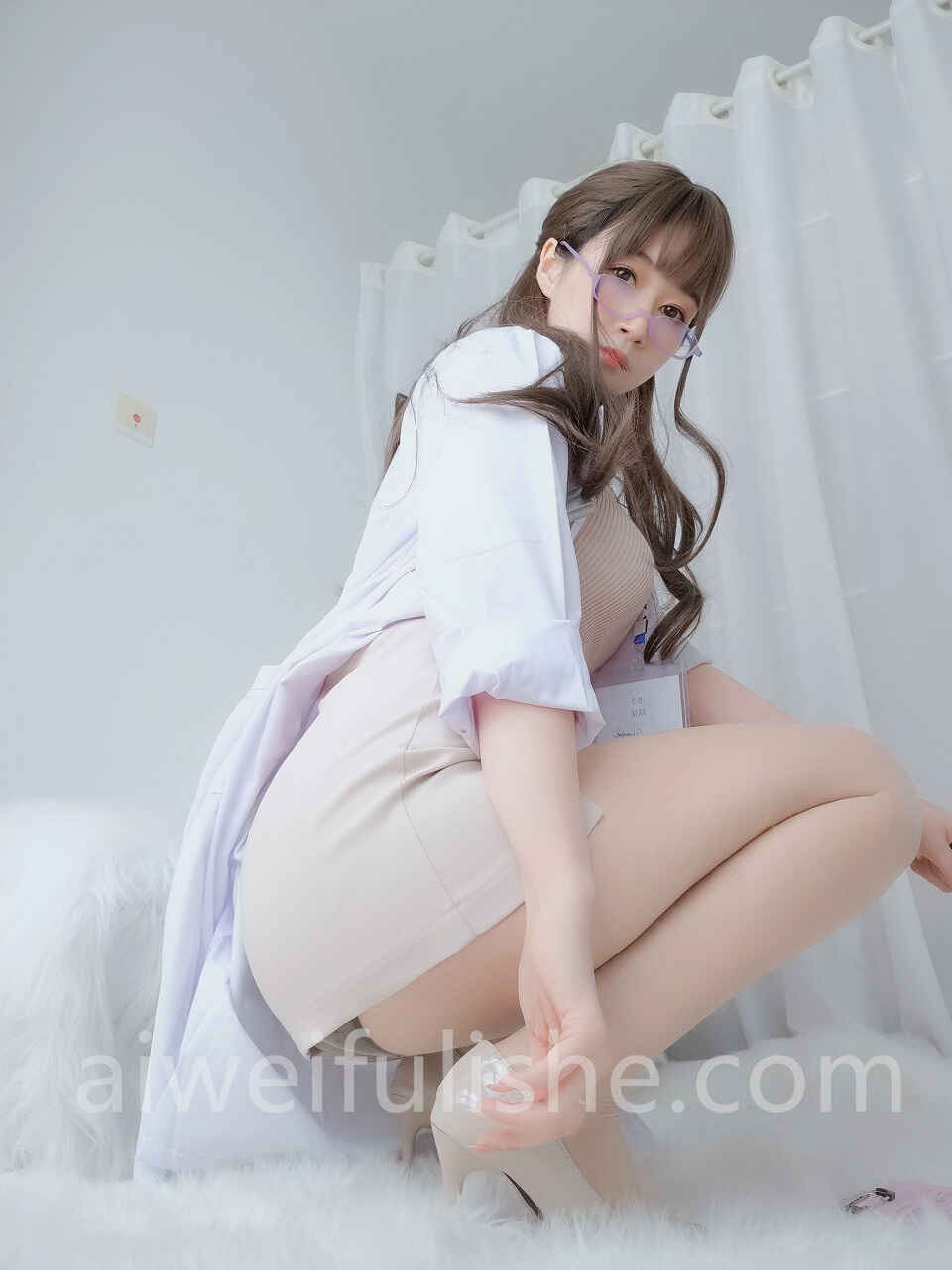 白银81-私人医生 [159P6V-1.03GB] cosplay美女-第6张