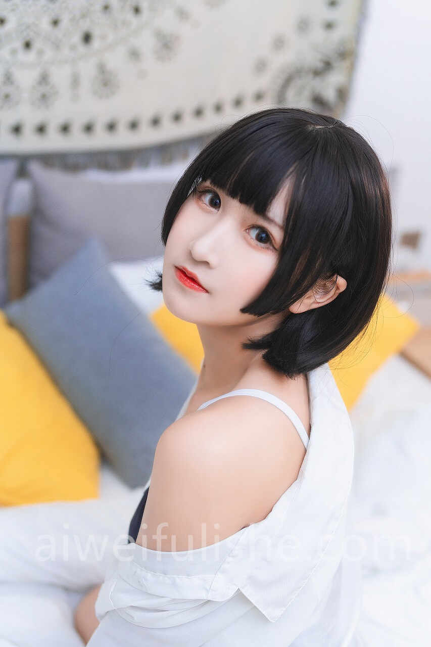 三度_69-衬衫日常 [22P-141MB] 网红福利-第4张