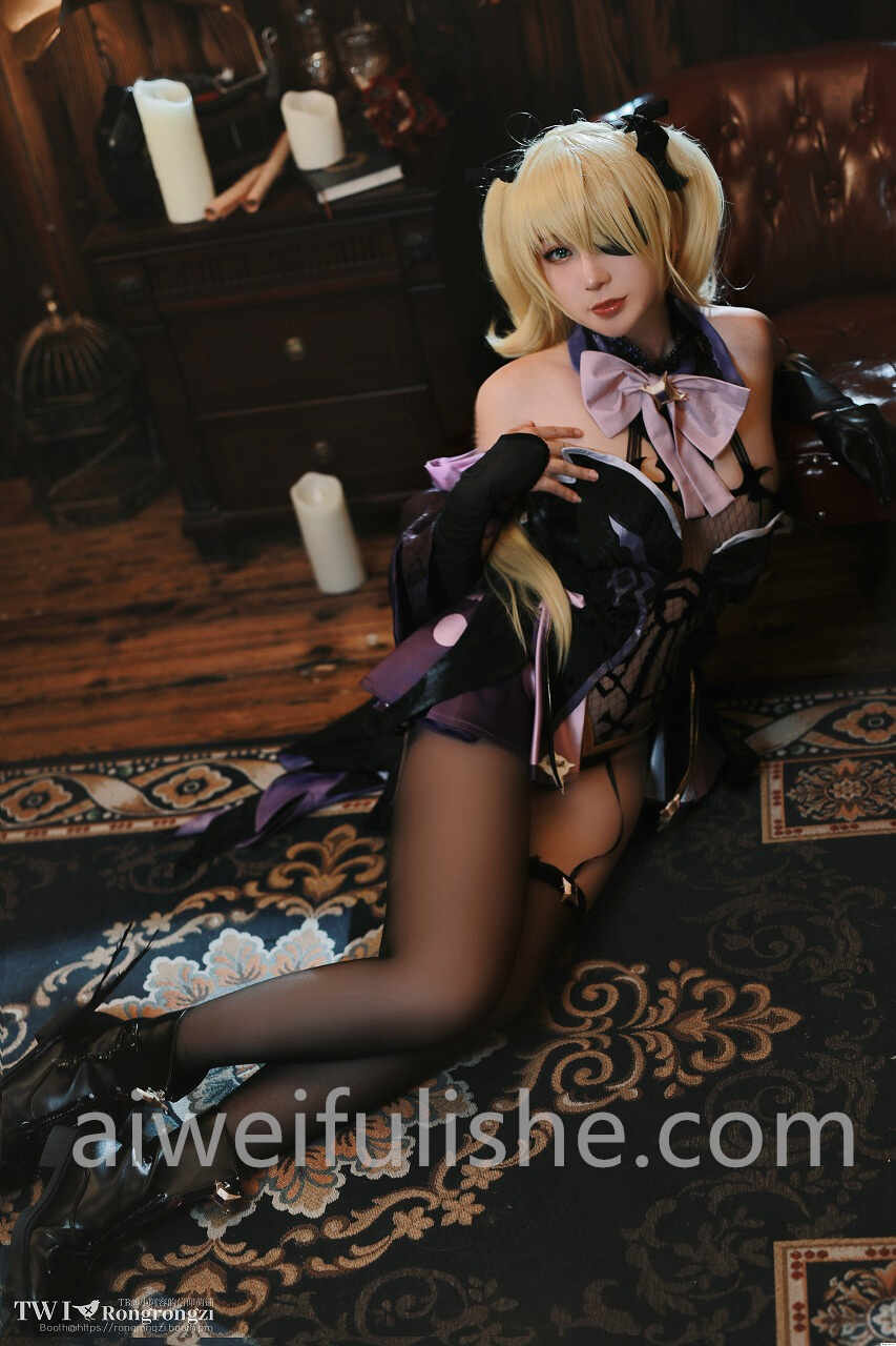 小容仔咕咕咕w-菲谢尔[26P1V-253MB] cosplay美女-第5张