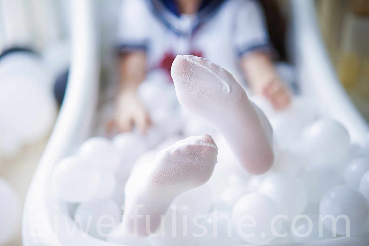 日奈娇-制服死库水 [40P-272MB] 死库水-第4张