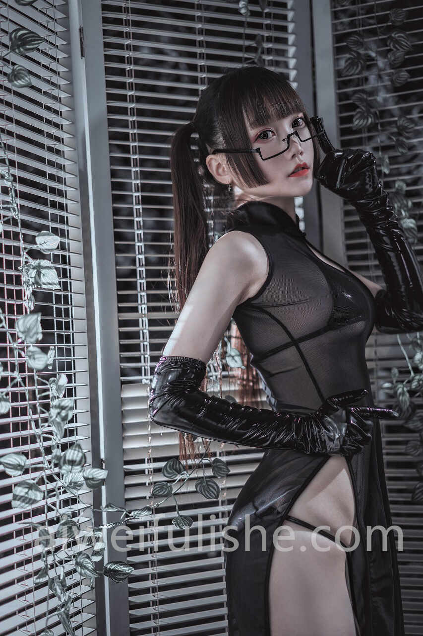 星野咪兔-透视旗袍双马尾 [90P-2.02G] cosplay美女-第2张