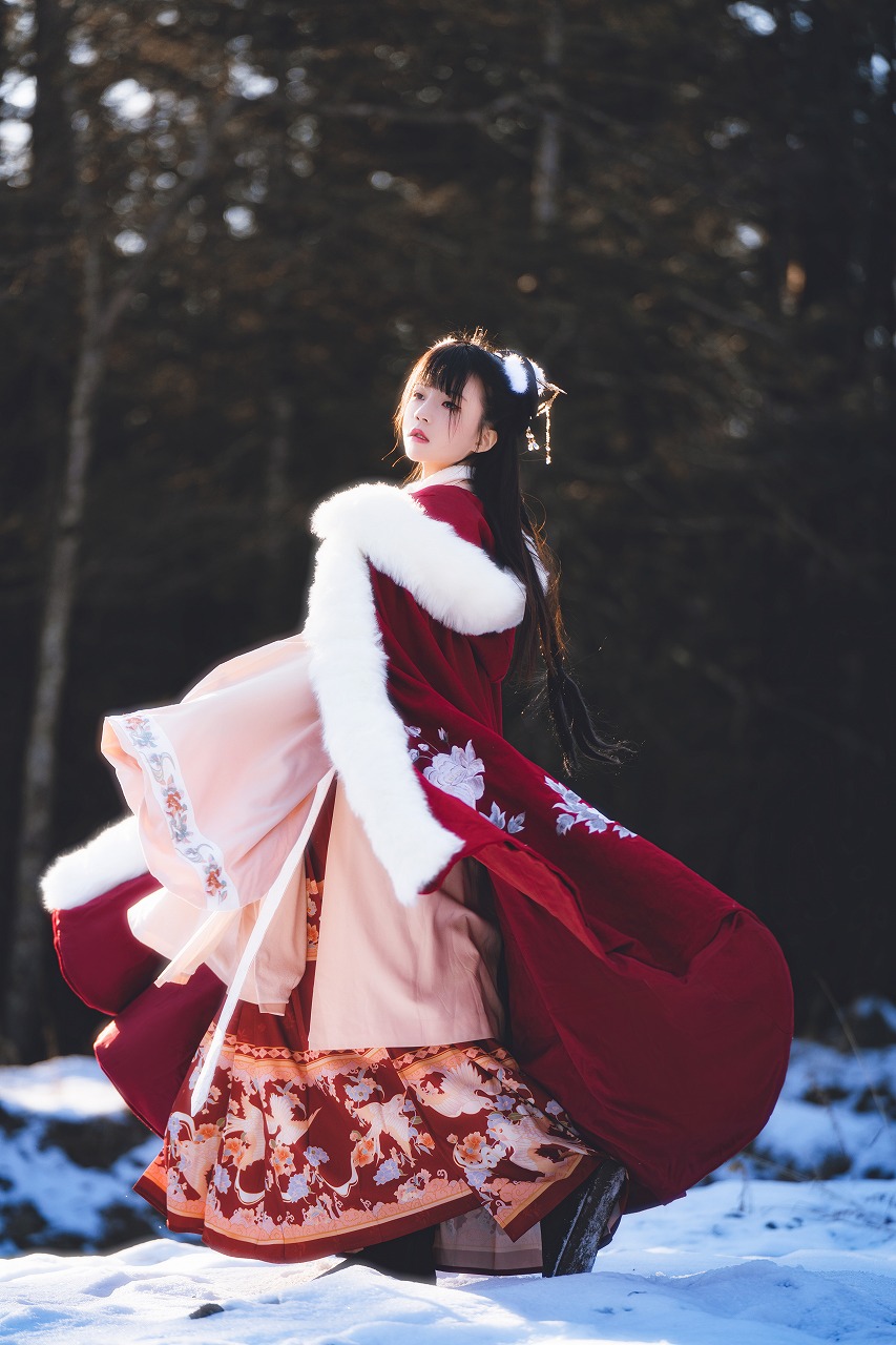 桜桃喵-熹微[30P-767MB] cosplay美女-第5张