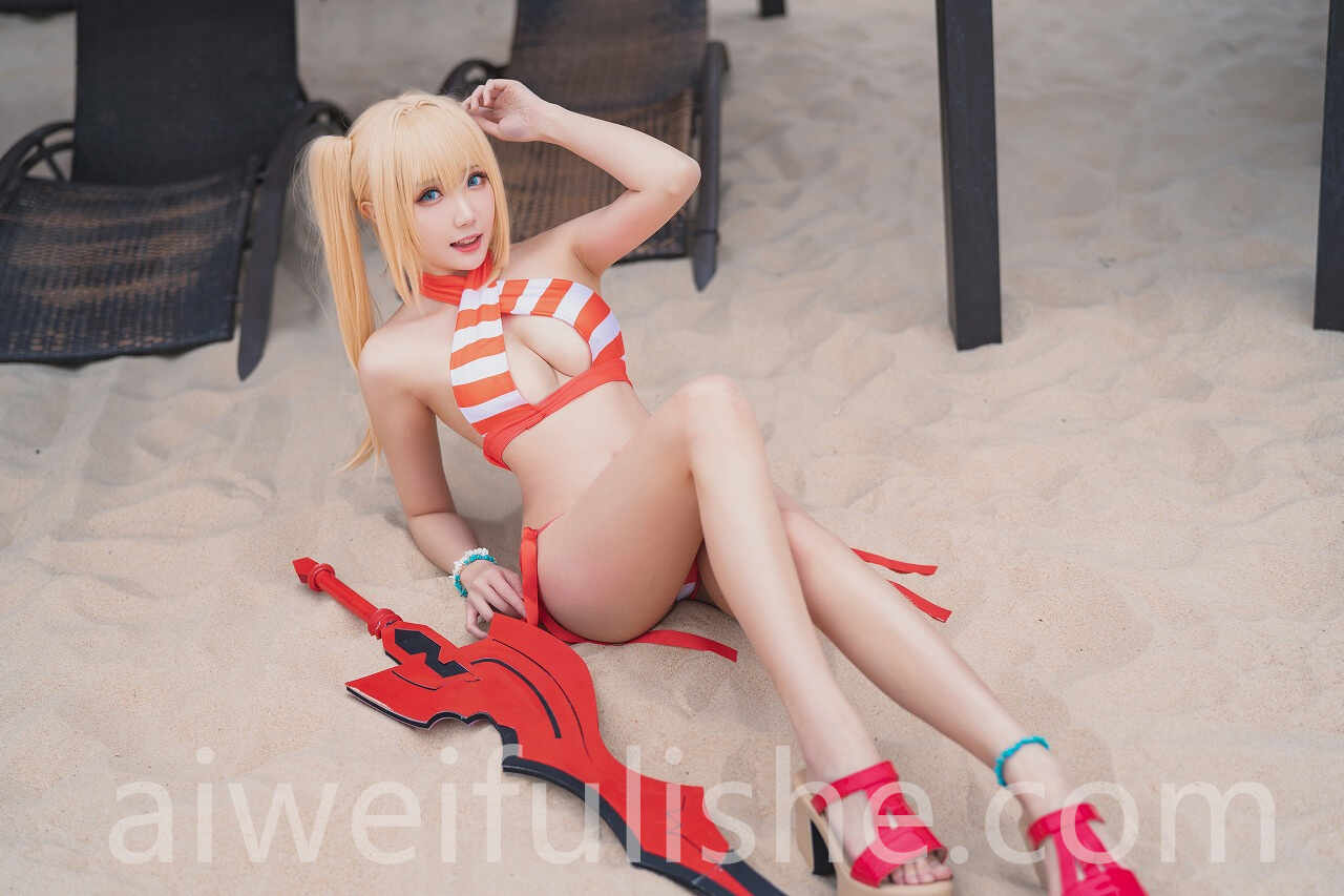 瓜希酱-尼禄水着 [20P-91MB] cosplay美女-第7张