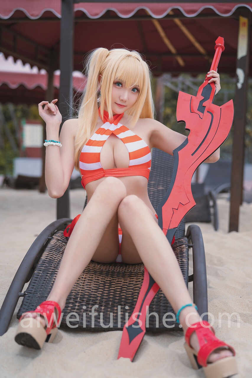 瓜希酱-尼禄水着 [20P-91MB] cosplay美女-第4张
