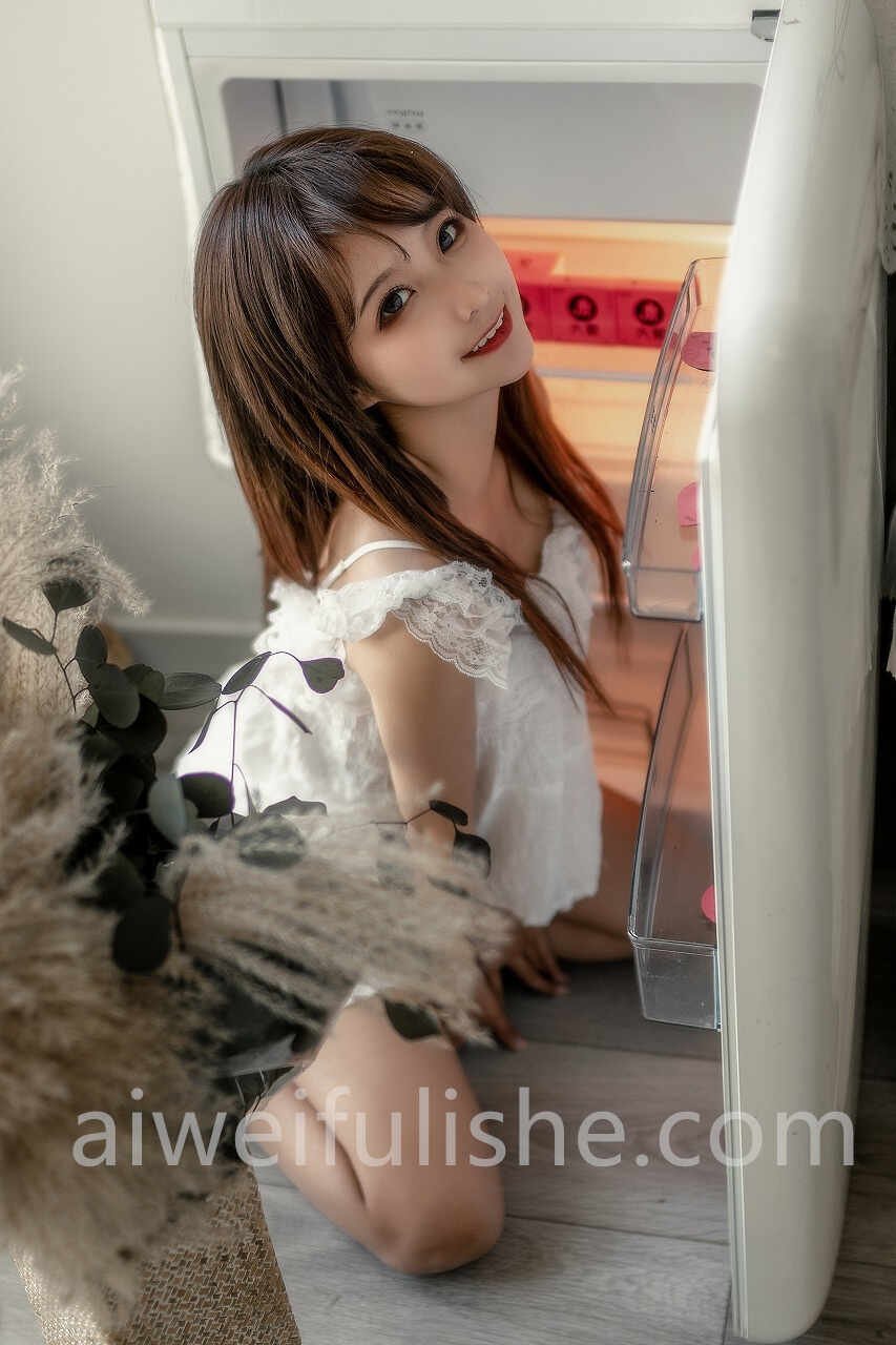 蠢沫沫-大象 白睡衣[29p271M] cosplay美女-第5张
