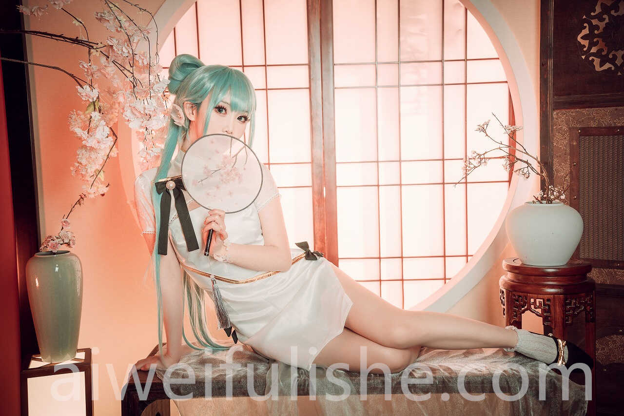 面饼仙儿-初音旗袍[28P-514MB] cosplay美女-第6张