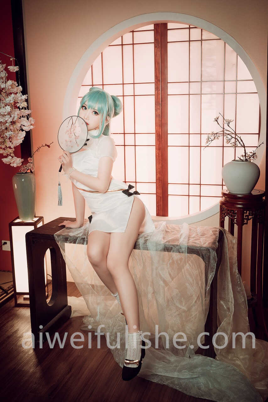 面饼仙儿-初音旗袍[28P-514MB] cosplay美女-第3张