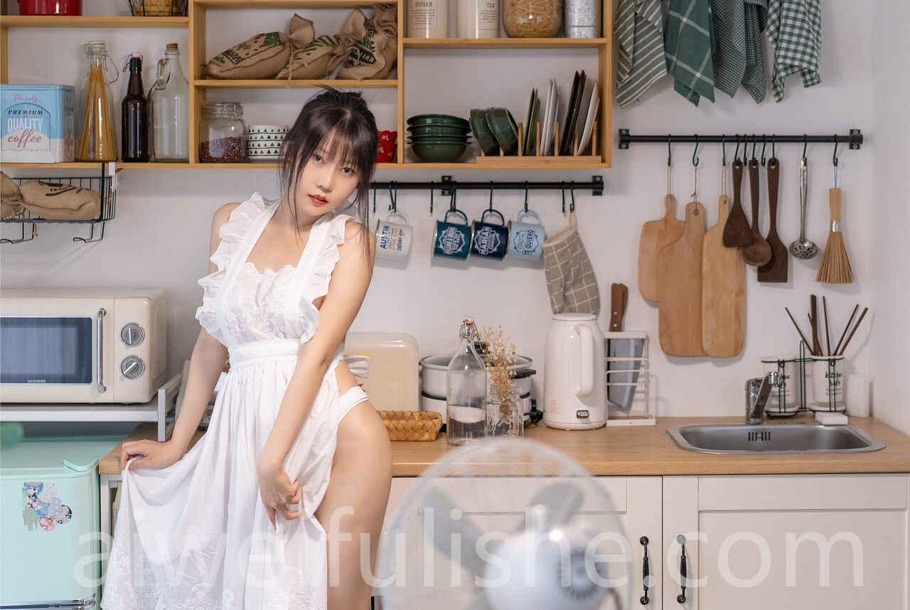 香草喵露露-厨娘[55p1v3.91G] cosplay美女-第5张