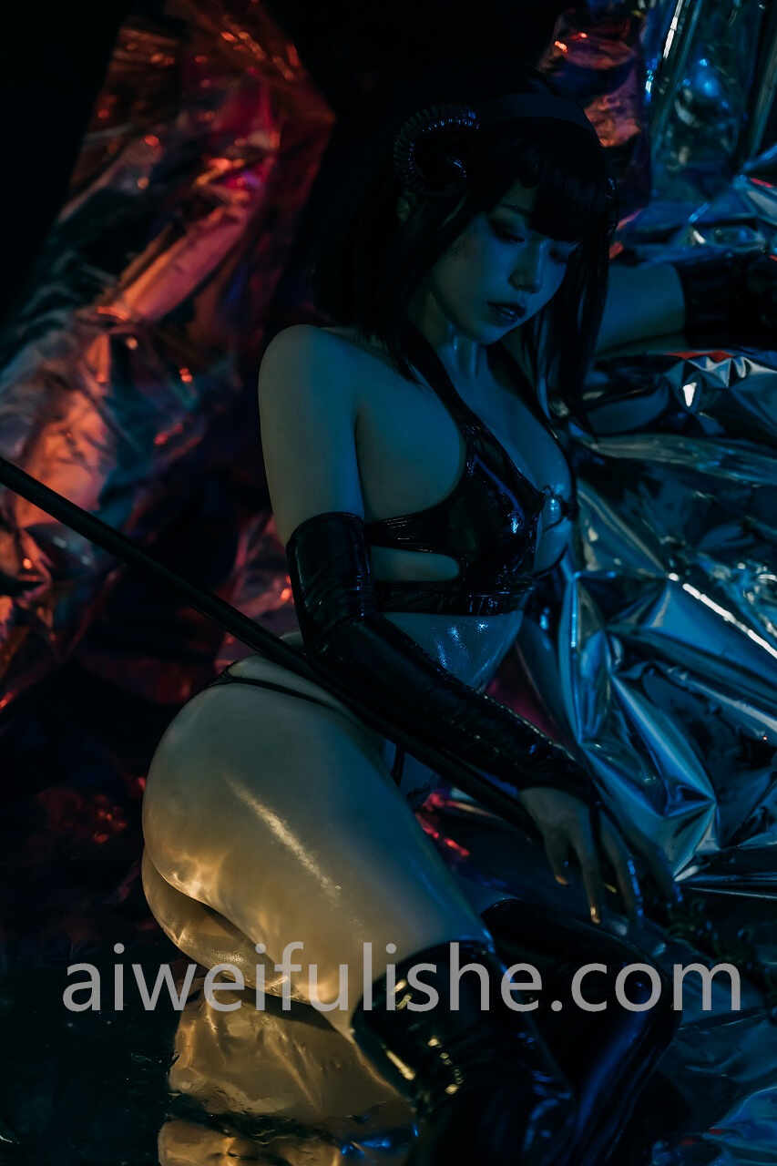 七月喵子-小恶魔 [28P-196MB] cosplay美女-第3张