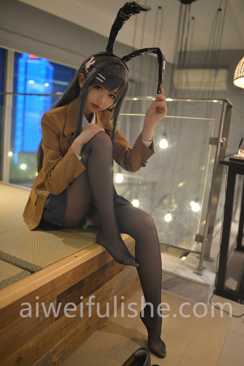 雪琪SAMA -麻衣制服兔女郎 [58P-516MB] cosplay美女-第4张