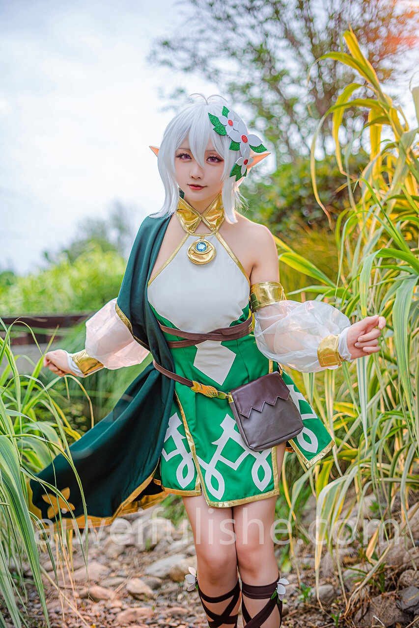 星之迟迟-秘密花园-可可萝 [17P-85MB] cosplay美女-第4张