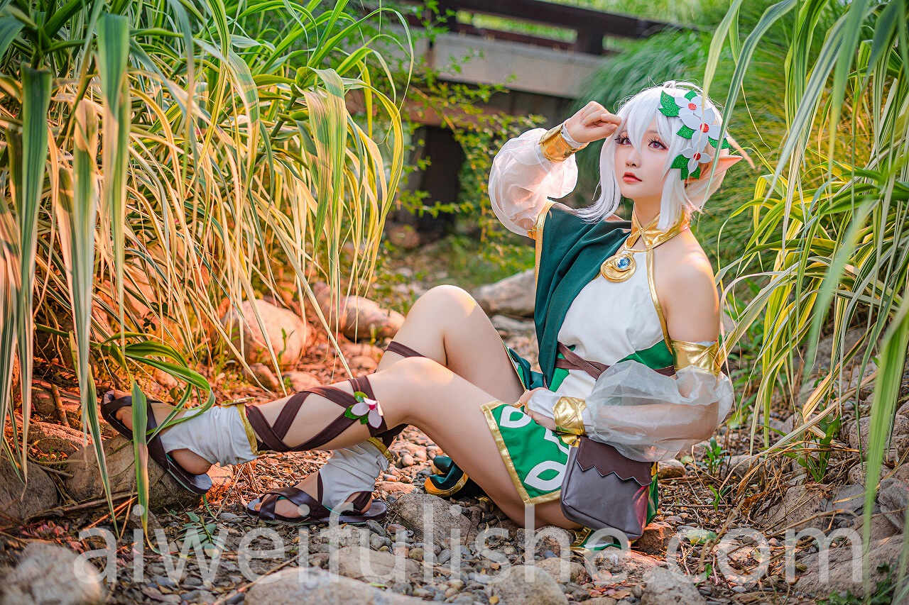 星之迟迟-秘密花园-可可萝 [17P-85MB] cosplay美女-第1张