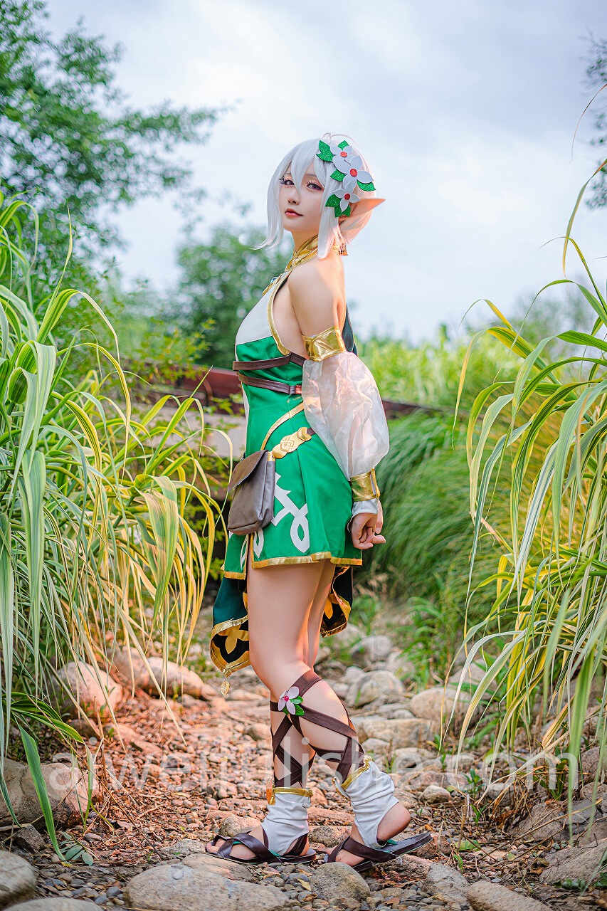 星之迟迟-秘密花园-可可萝 [17P-85MB] cosplay美女-第7张