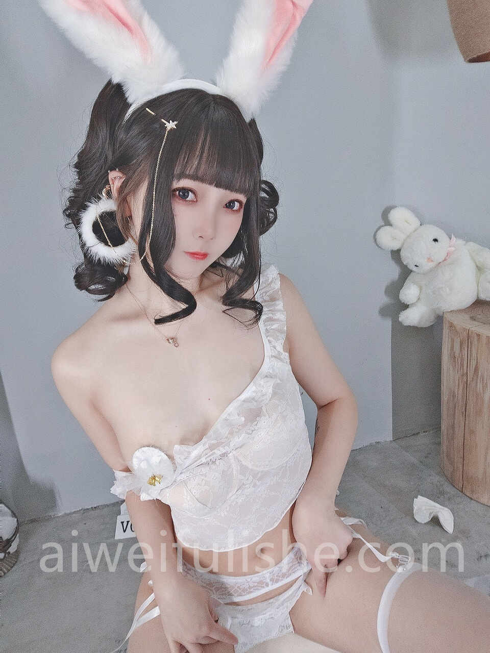 名濑弥七-情人节[34P2V-211MB] cosplay美女-第6张
